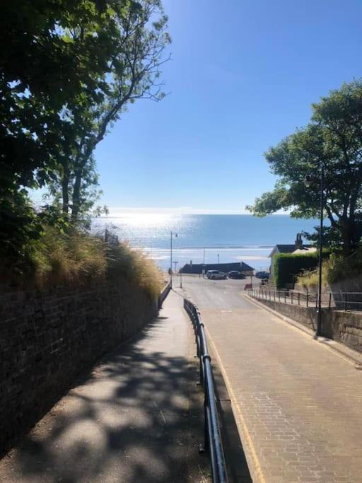 Banks View, Spacious Modern Apartment In Filey. エクステリア 写真